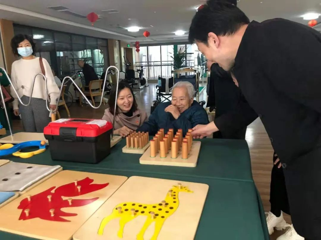 ���ֶ�������ҳ��