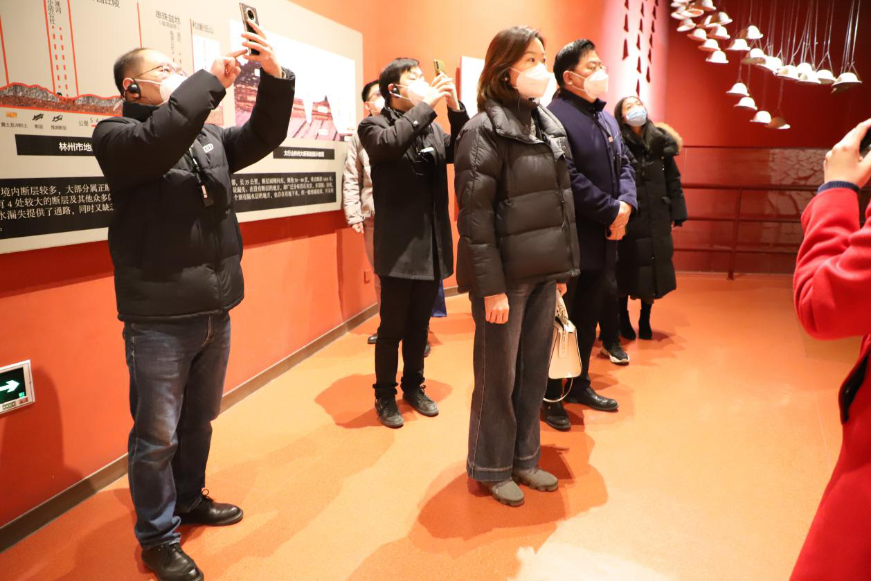 ���ֶ�������ҳ��