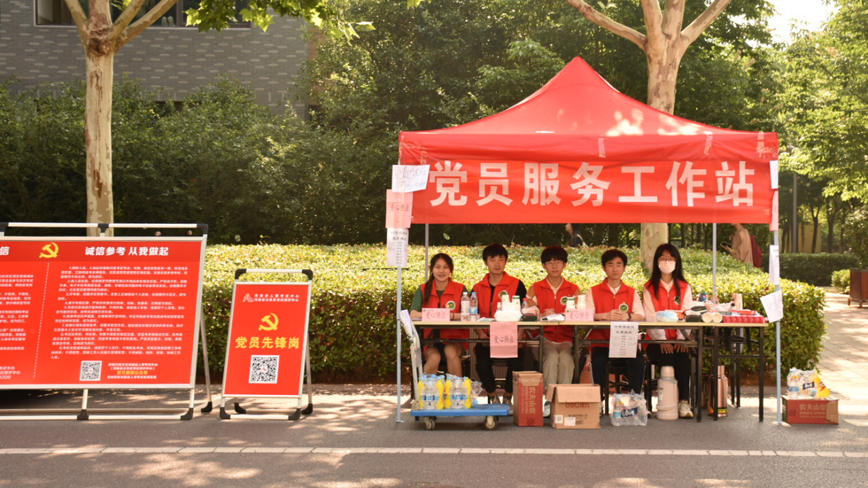 ���ֶ�������ҳ��