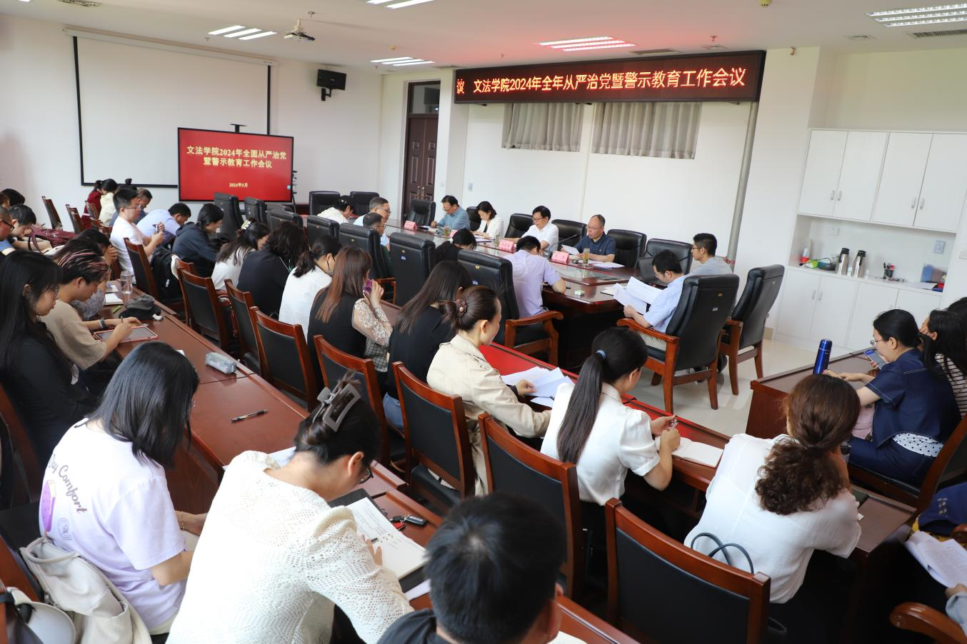 ���ֶ�������ҳ��