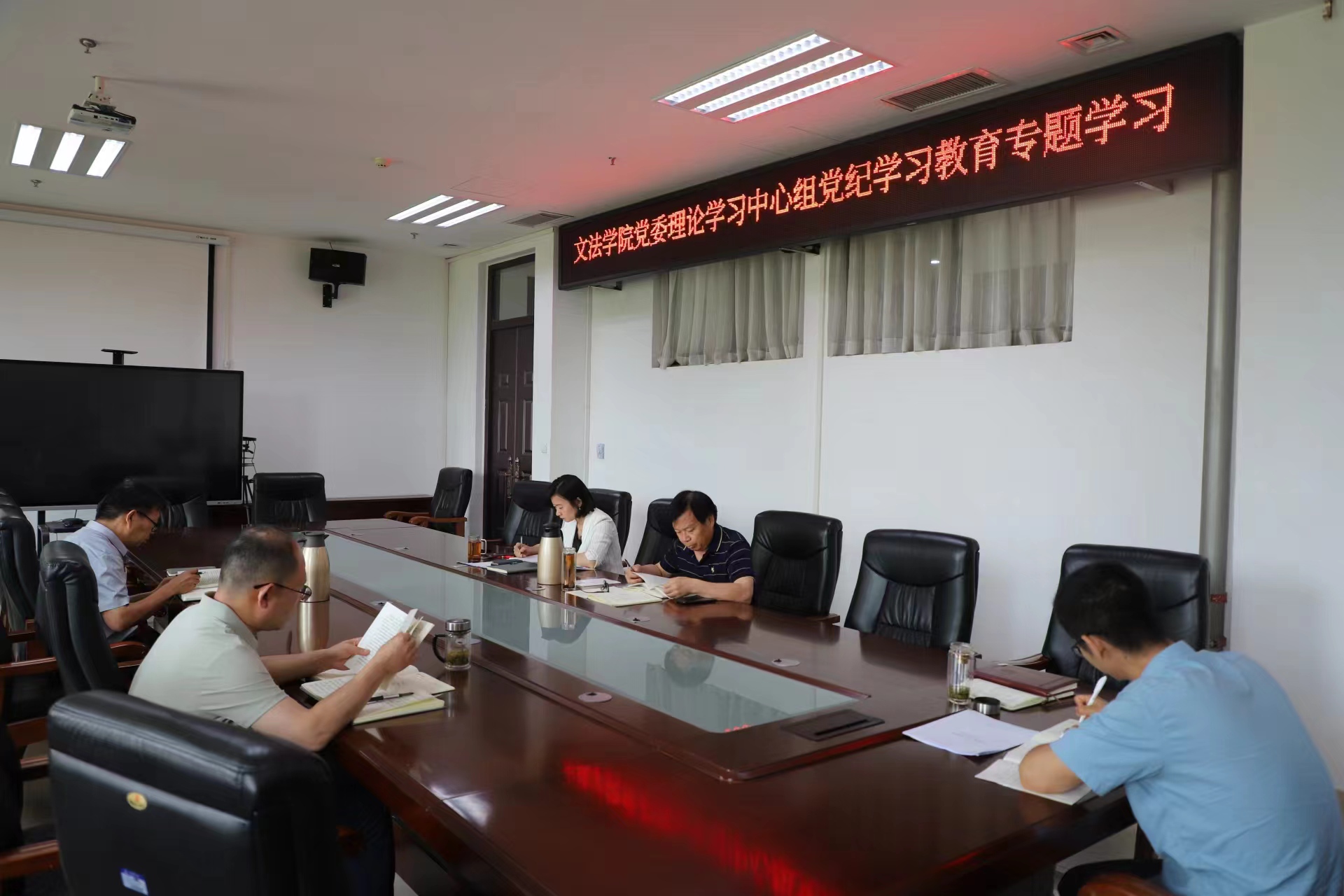 ���ֶ�������ҳ��