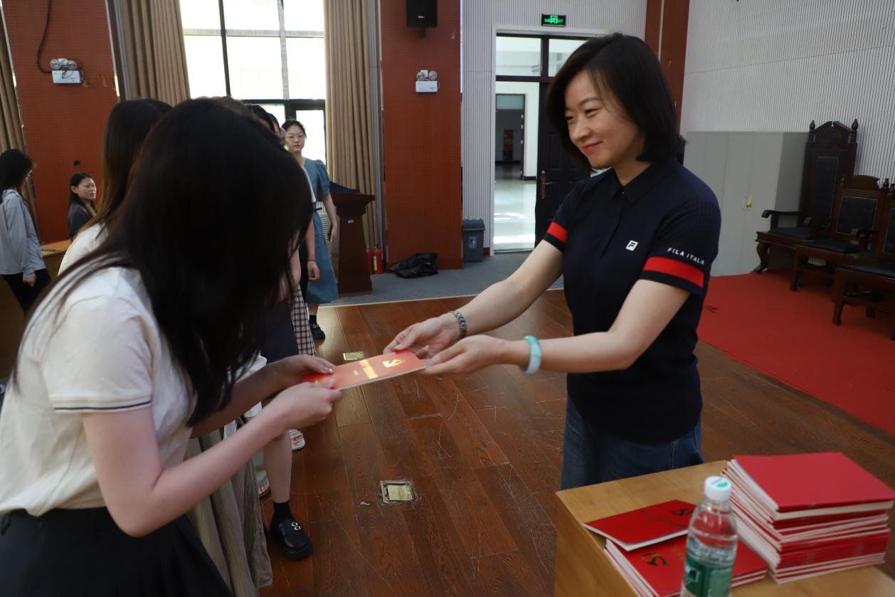 ���ֶ�������ҳ��