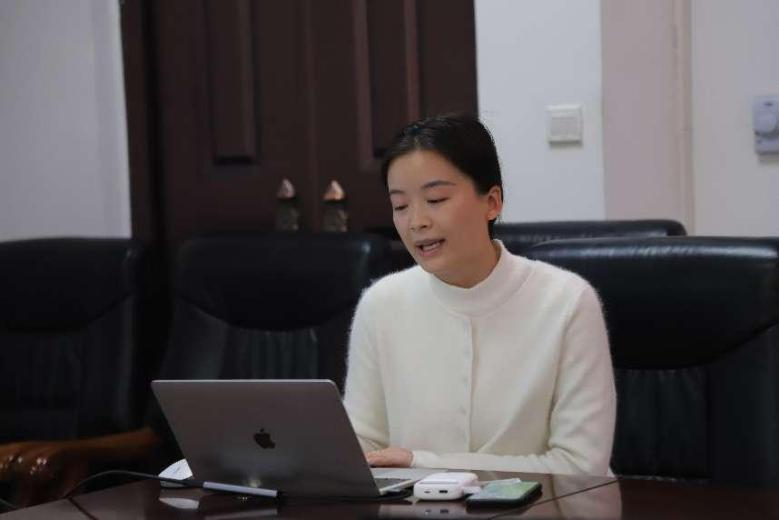 ���ֶ�������ҳ��