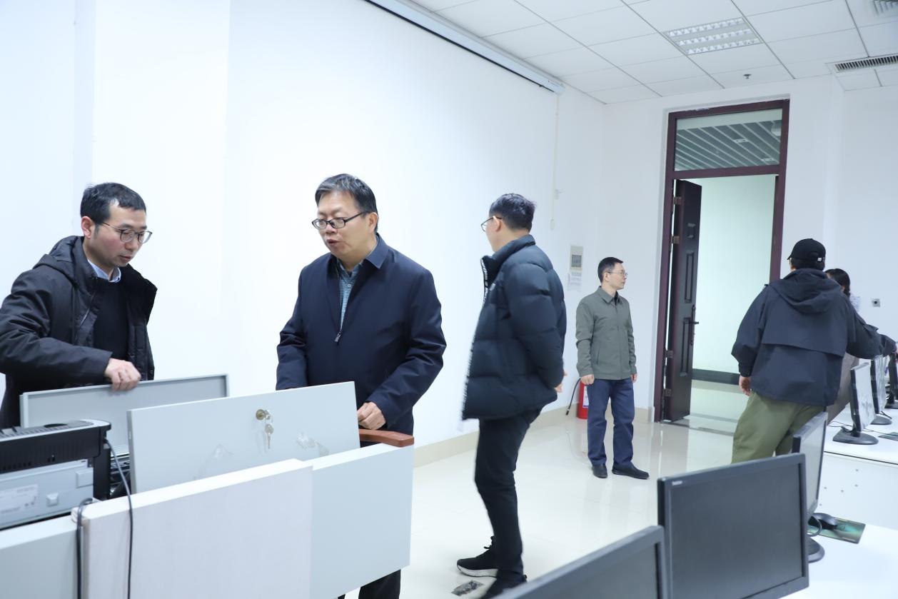 ���ֶ�������ҳ��