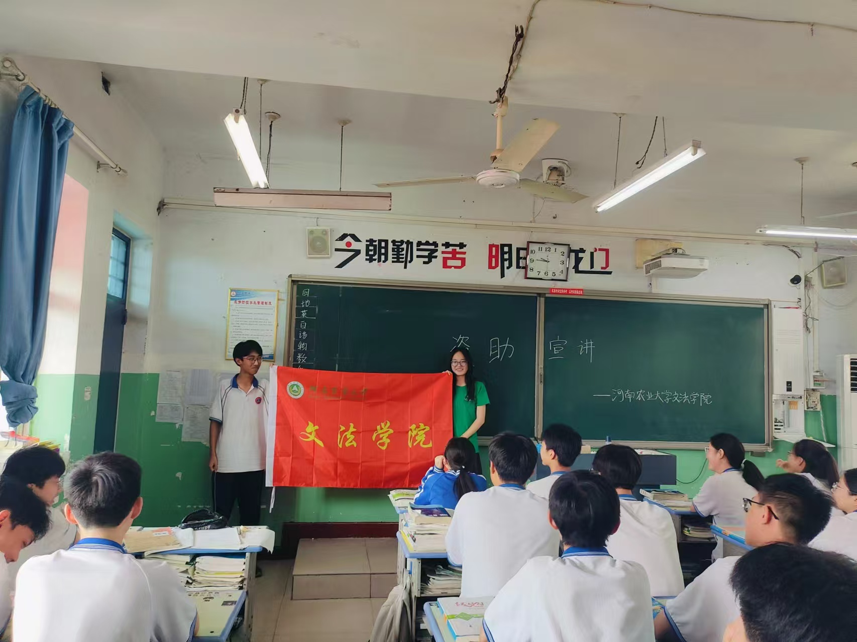 ���ֶ�������ҳ��