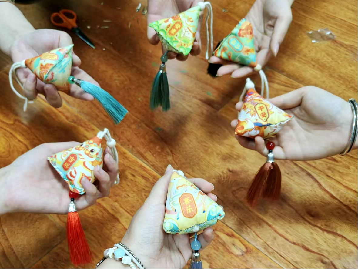 ���ֶ�������ҳ��