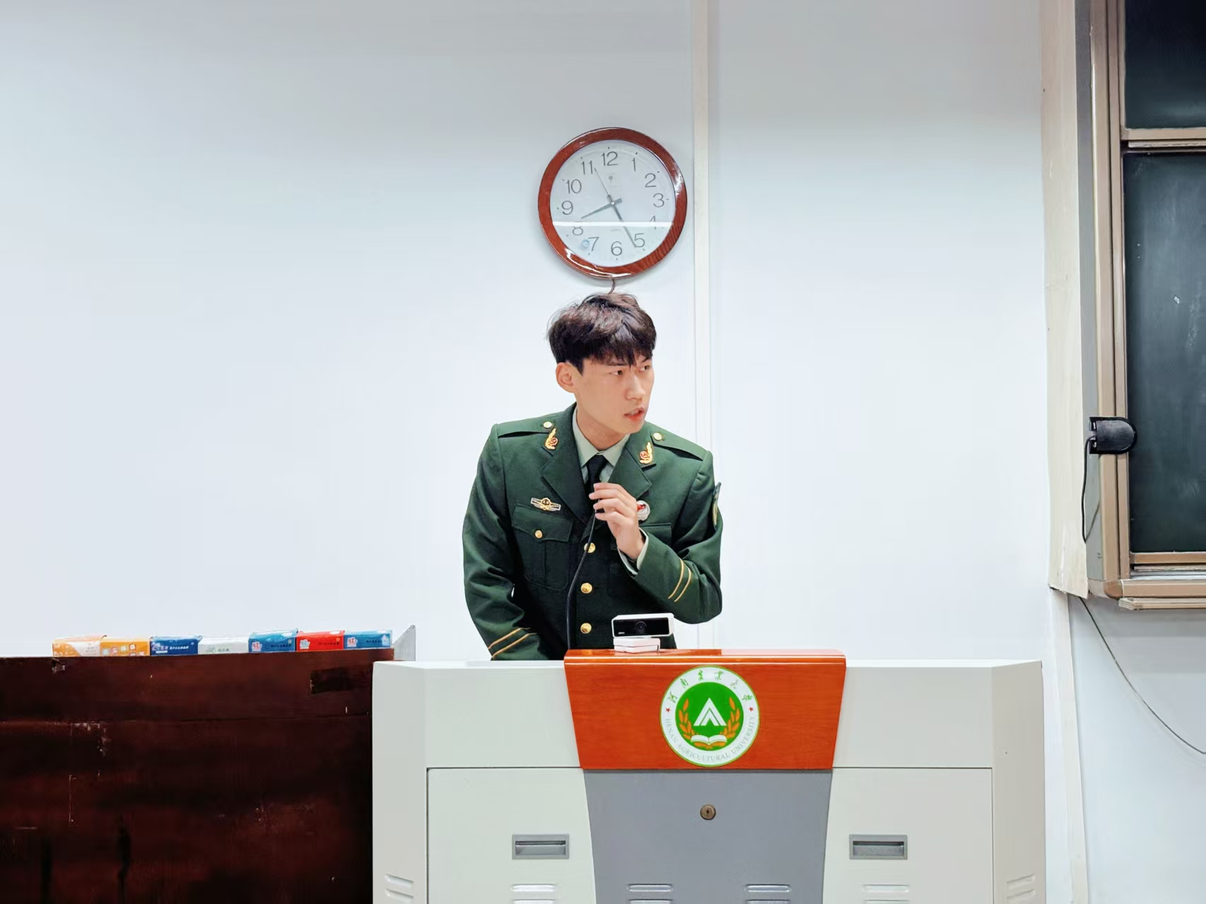 ���ֶ�������ҳ��