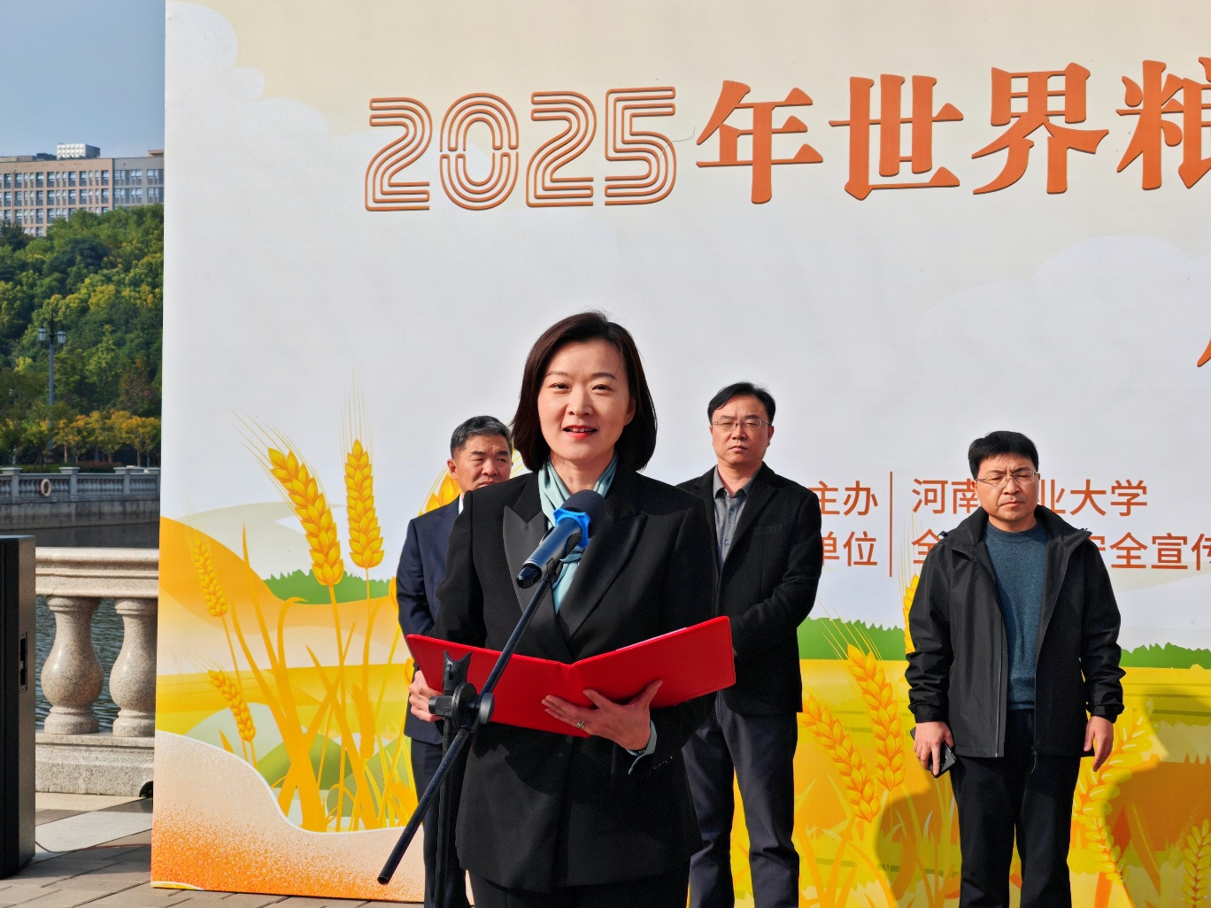 ���ֶ�������ҳ��