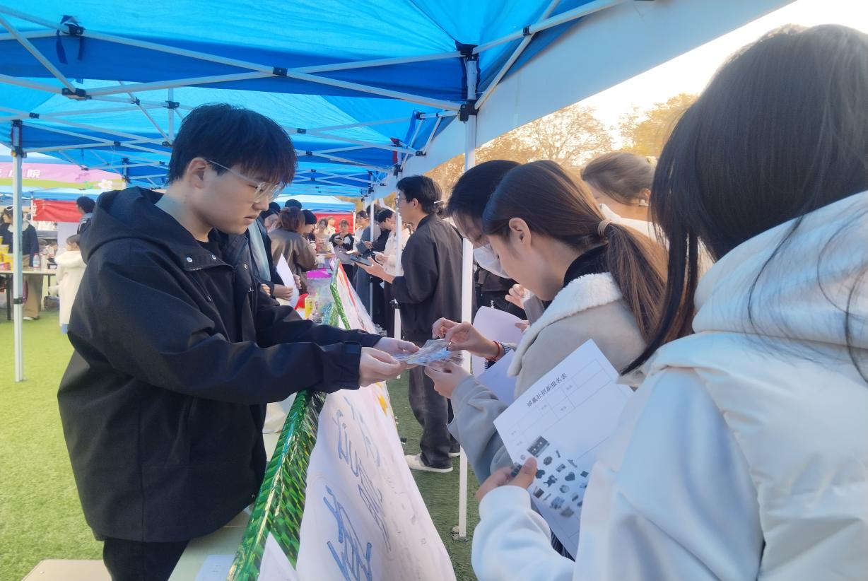 ���ֶ�������ҳ��