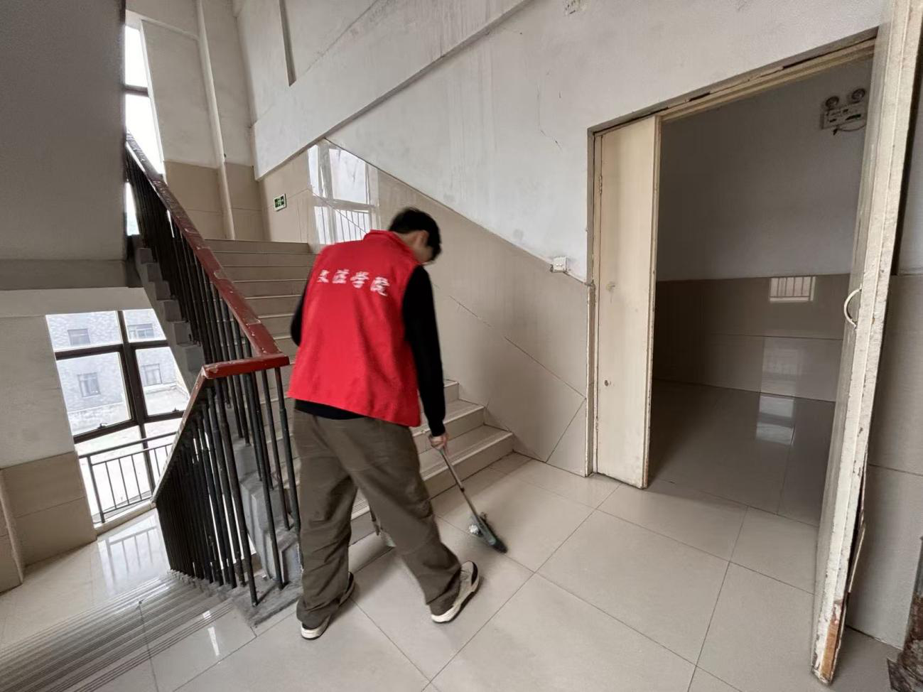 ���ֶ�������ҳ��