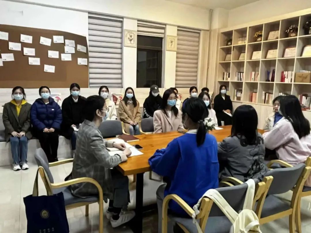 ���ֶ�������ҳ��