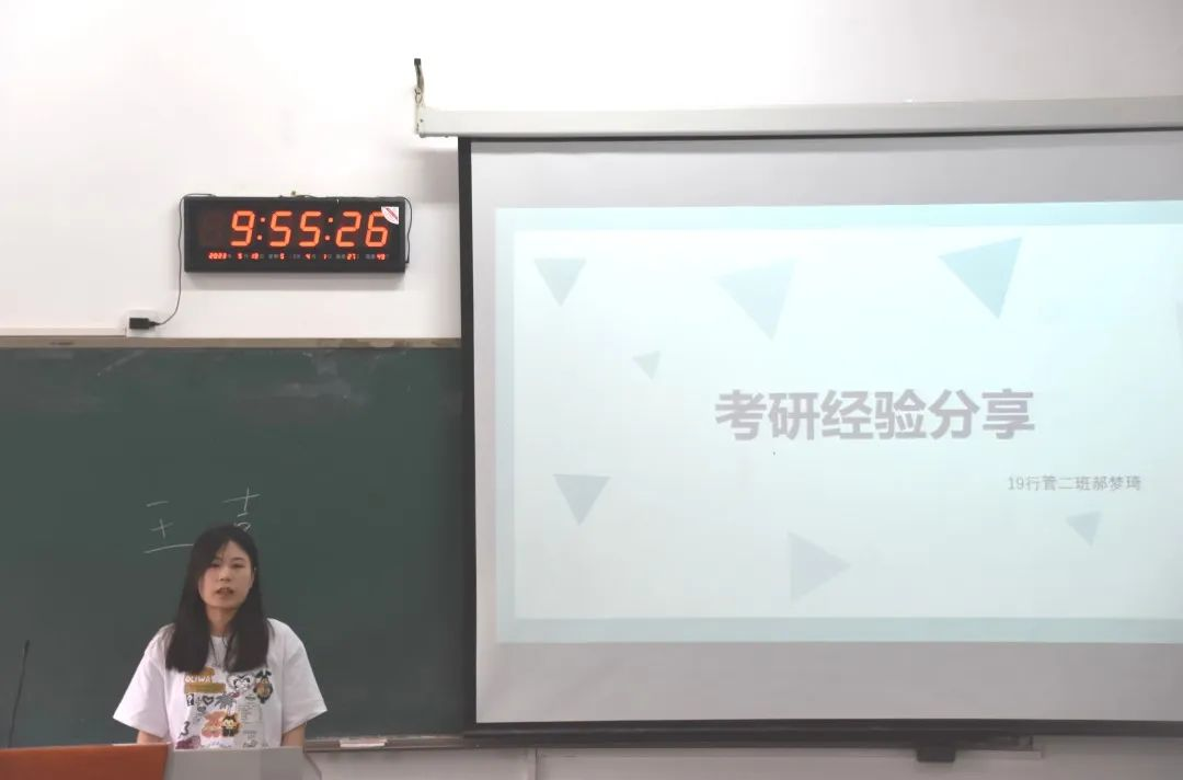 ���ֶ�������ҳ��