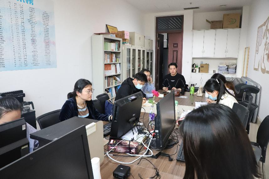 ���ֶ�������ҳ��