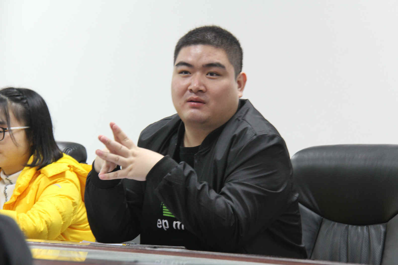 ���ֶ�������ҳ��