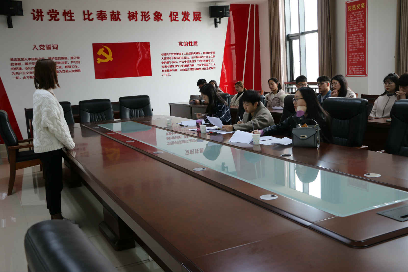 ���ֶ�������ҳ��