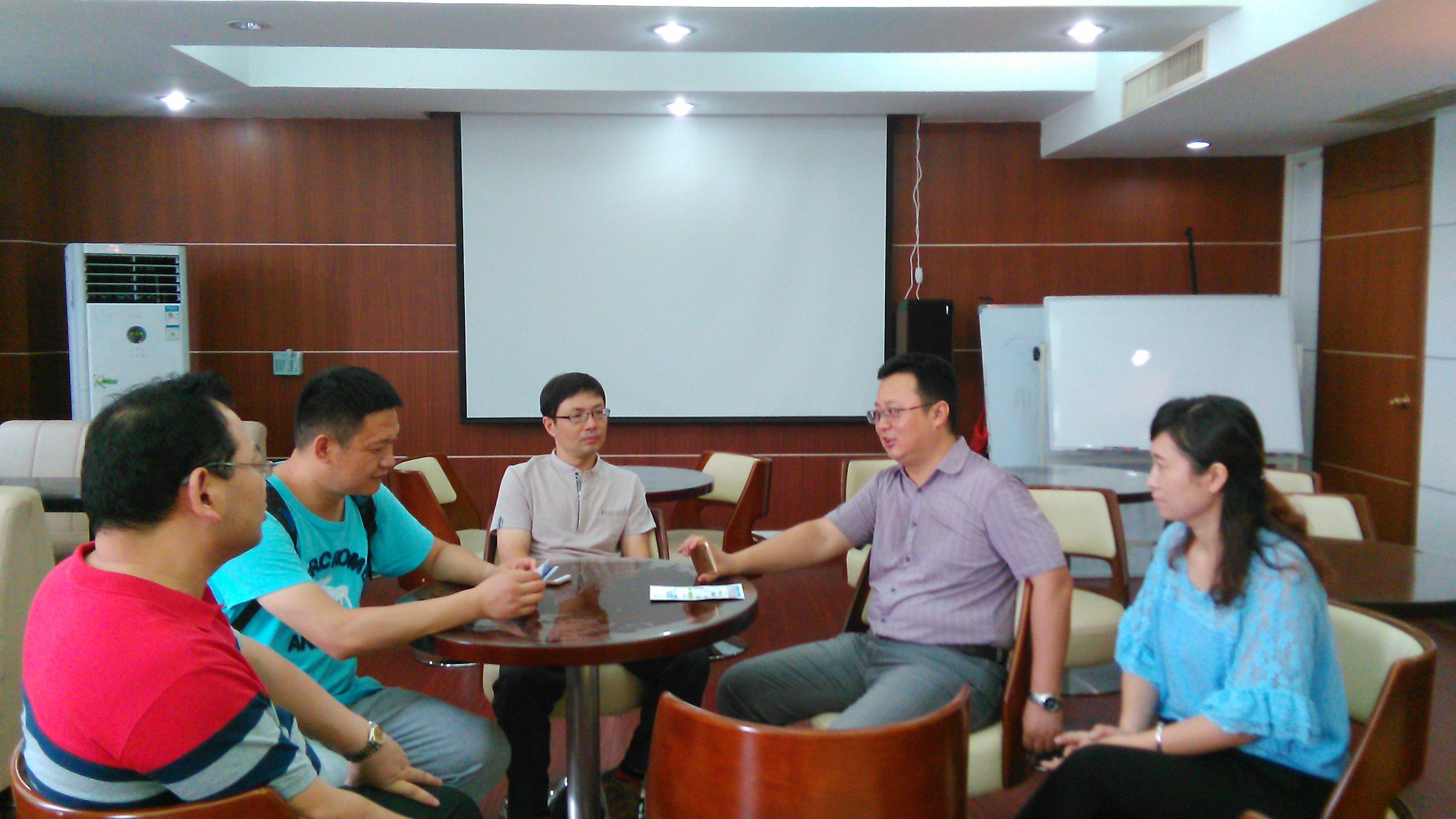 ���ֶ�������ҳ��