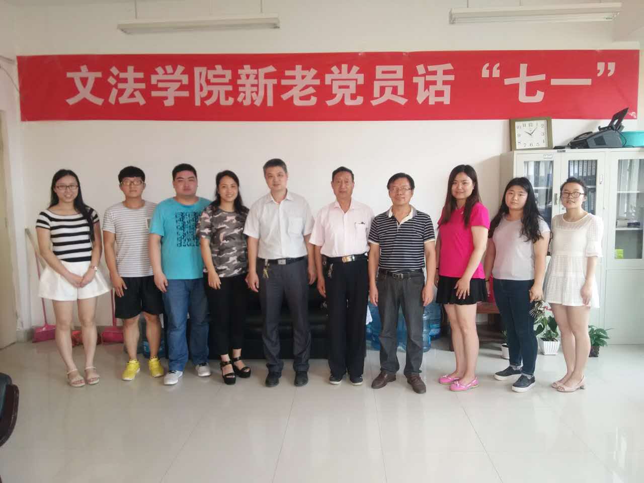 ���ֶ�������ҳ��