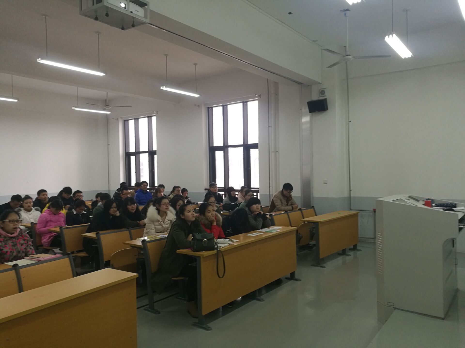 ���ֶ�������ҳ��