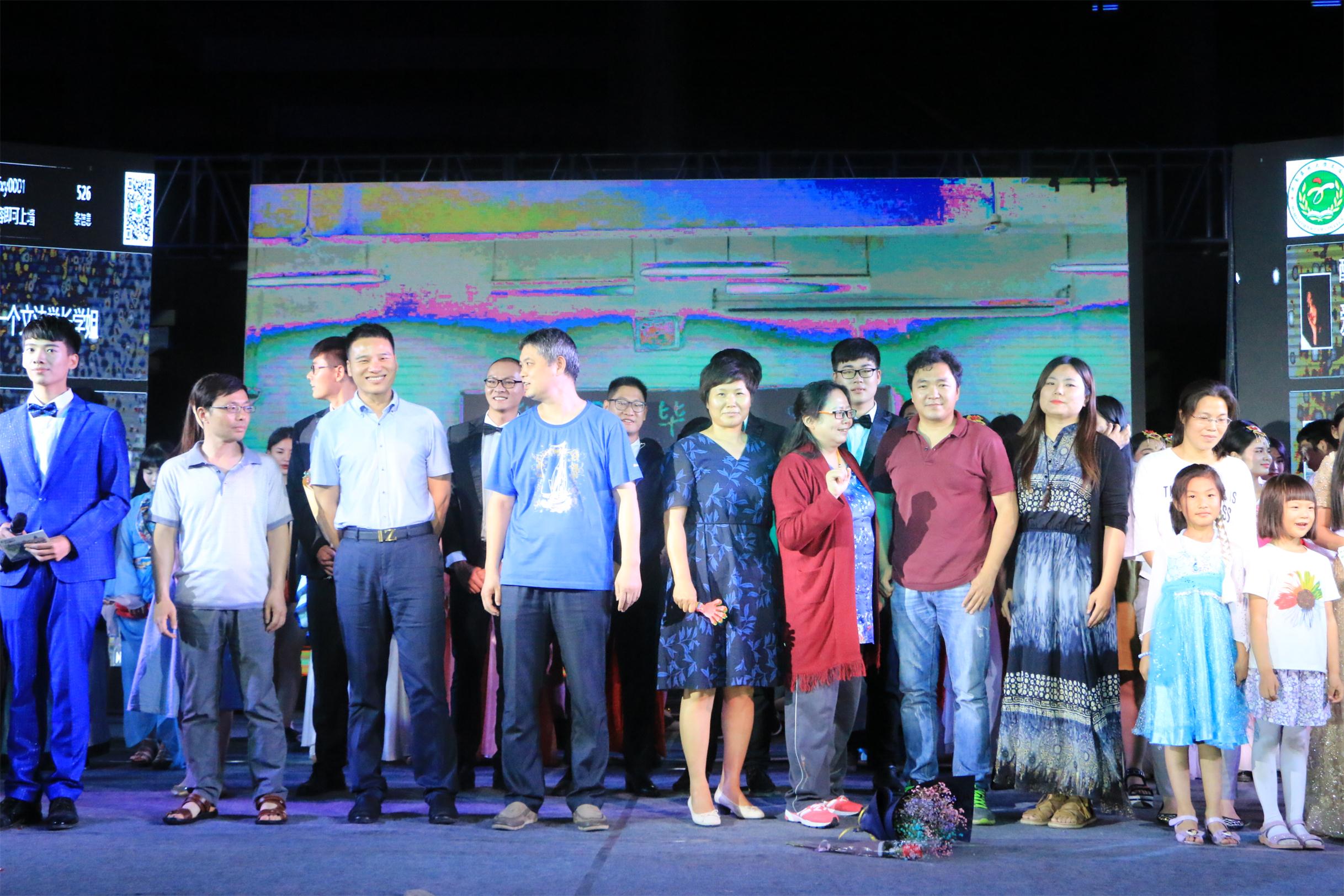 ���ֶ�������ҳ��