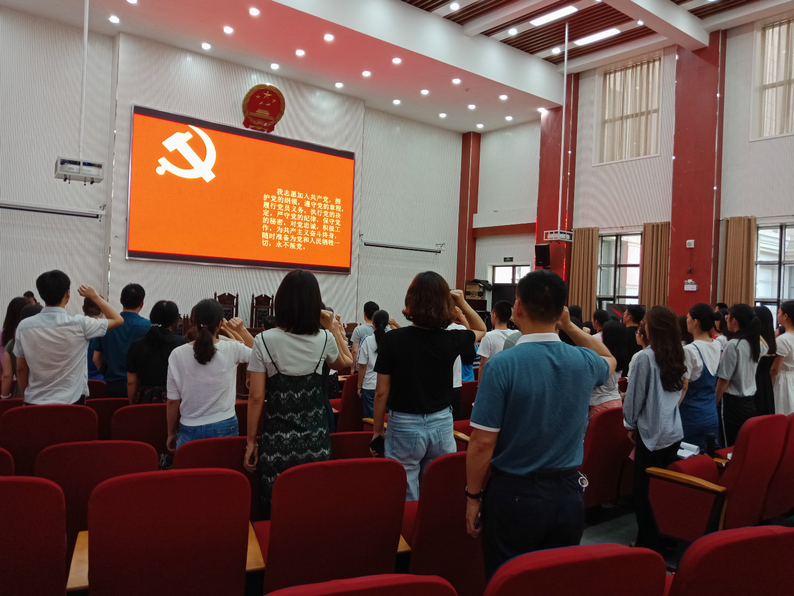 ���ֶ�������ҳ��