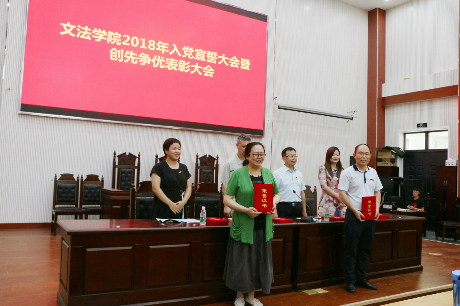 ���ֶ�������ҳ��