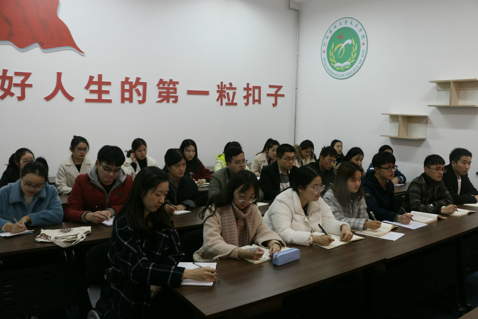 ���ֶ�������ҳ��