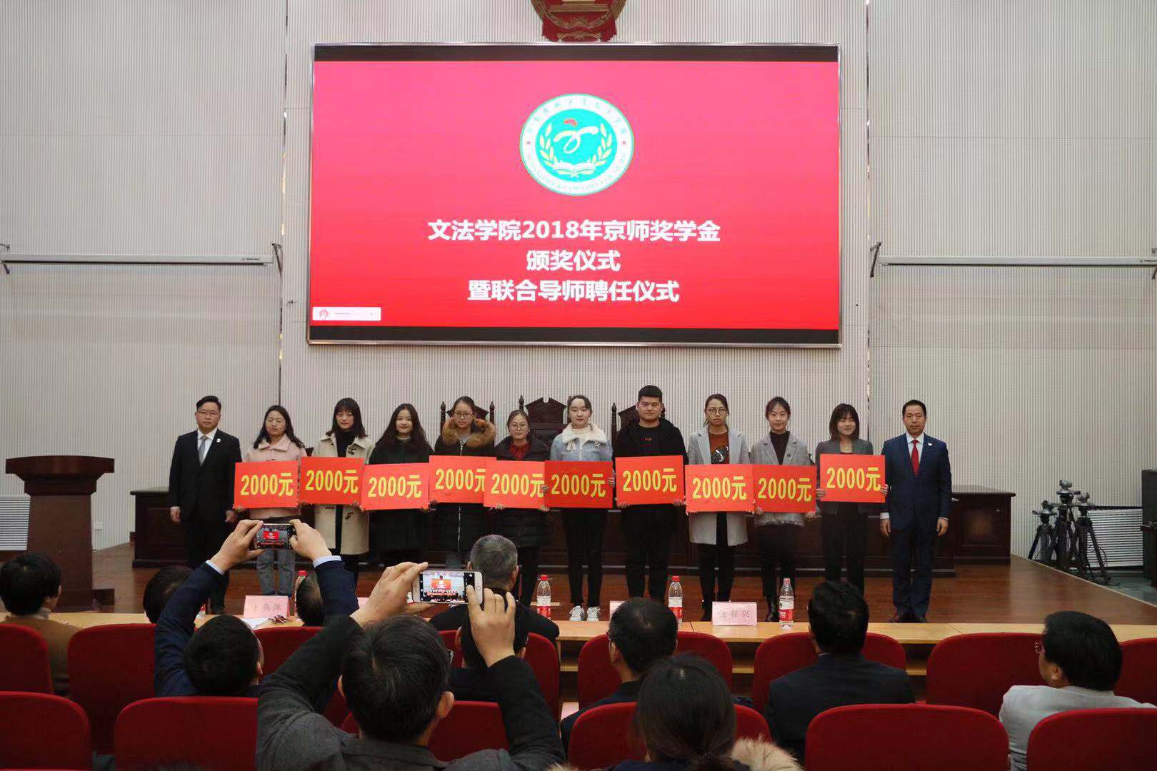 ���ֶ�������ҳ��