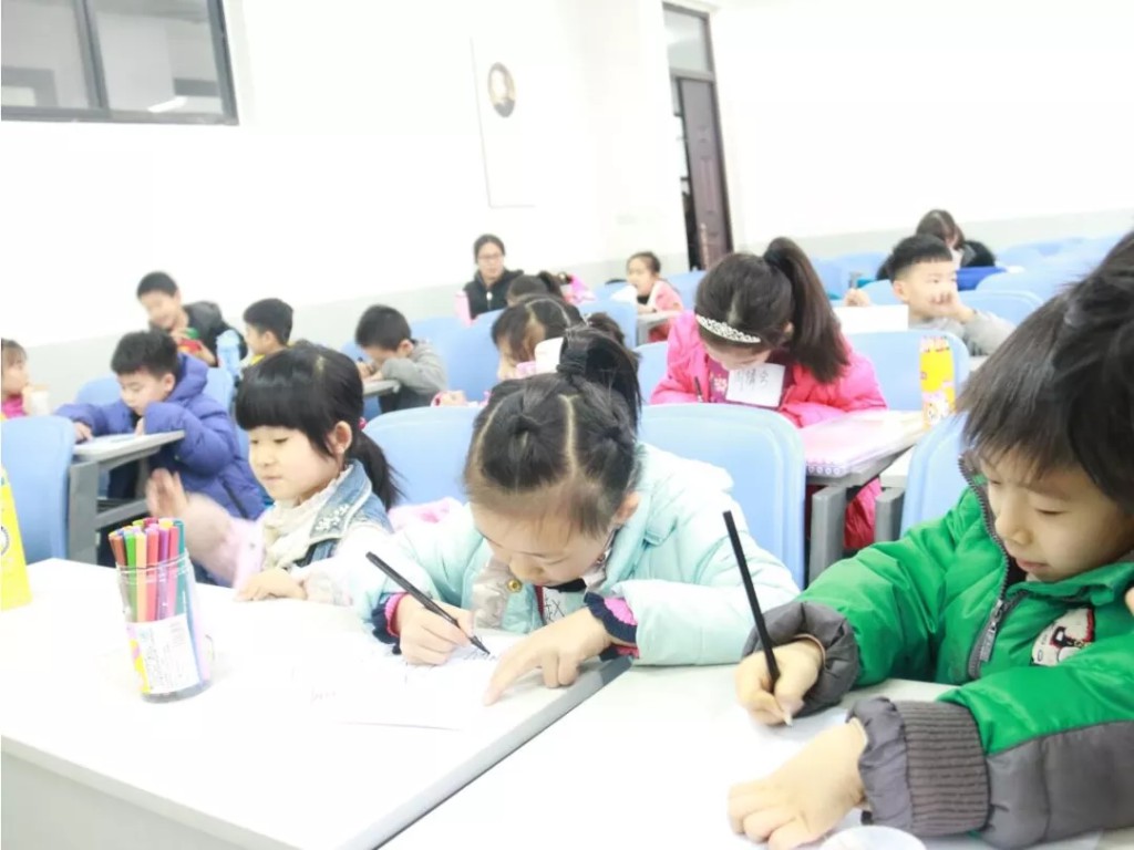 ���ֶ�������ҳ��