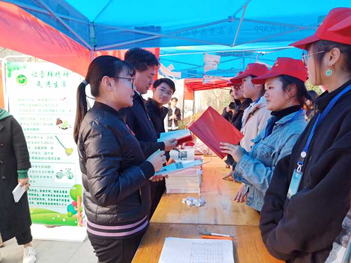 ���ֶ�������ҳ��