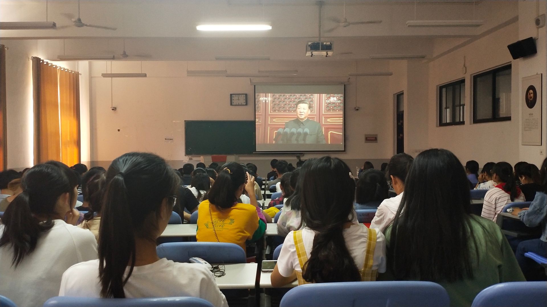 ���ֶ�������ҳ��