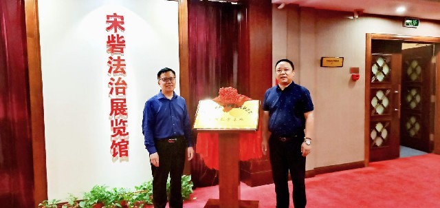 ���ֶ�������ҳ��