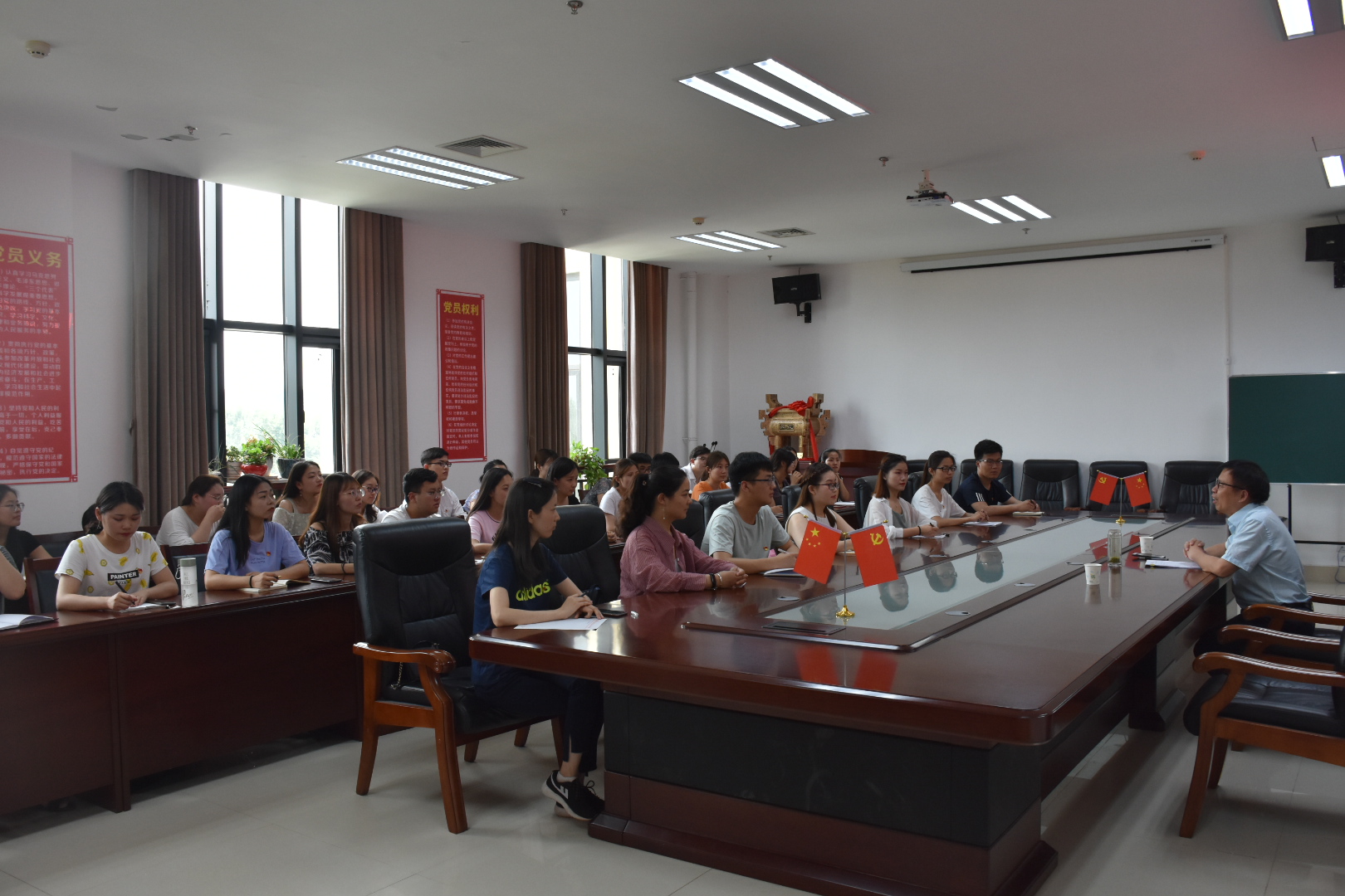 ���ֶ�������ҳ��