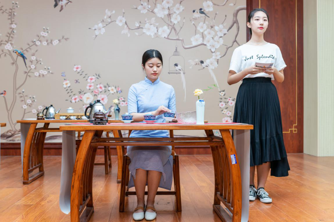 ���ֶ�������ҳ��