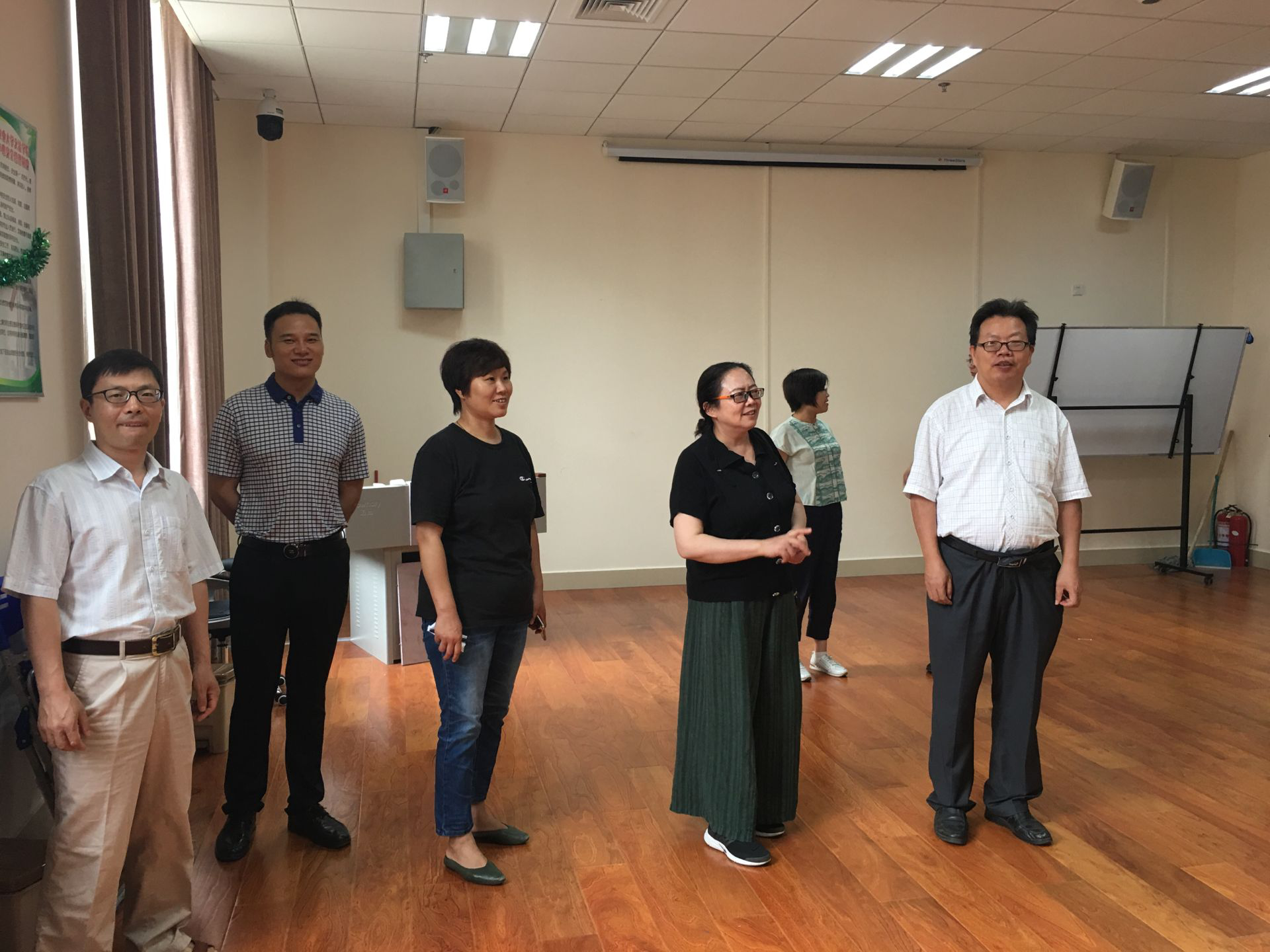 ���ֶ�������ҳ��