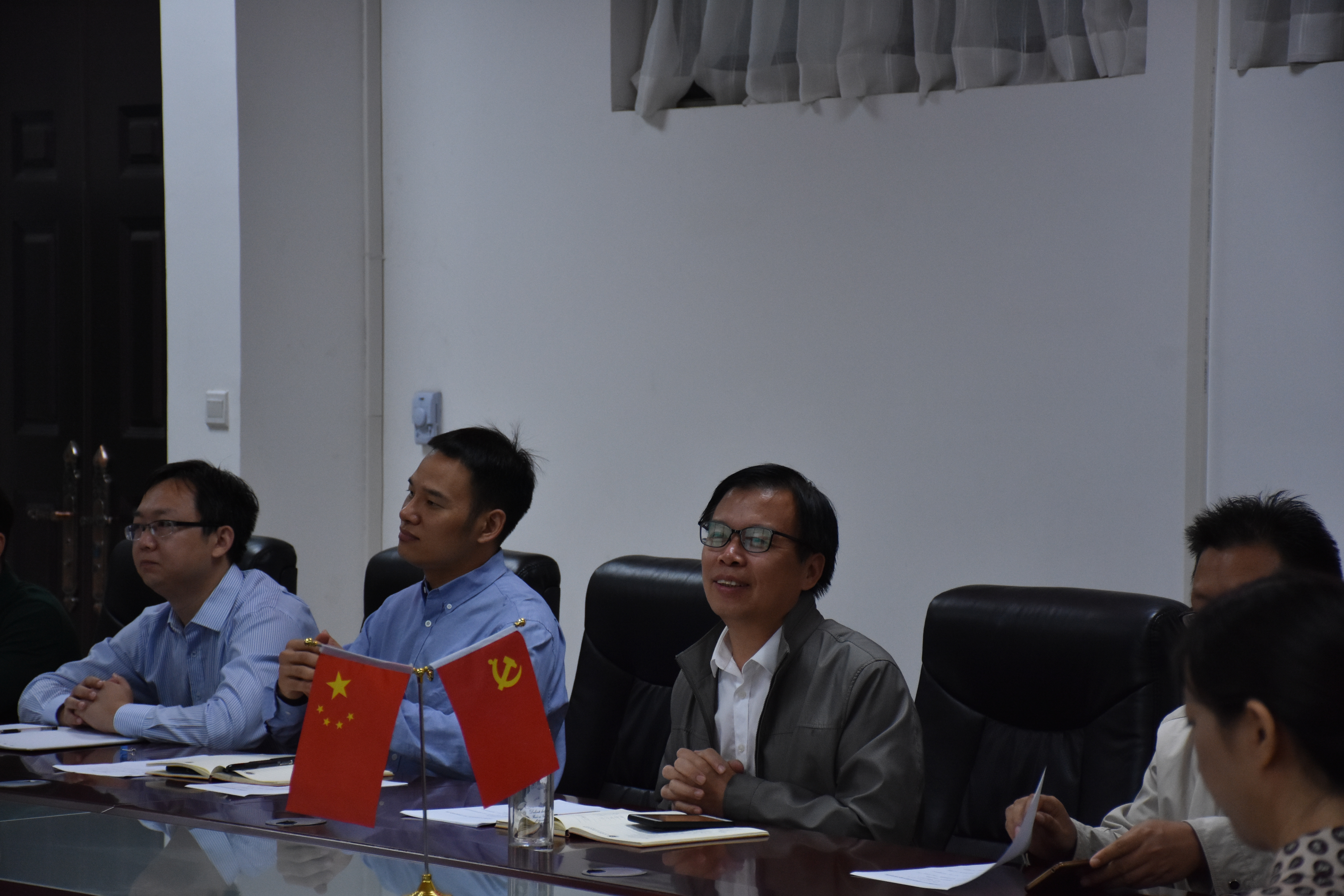 ���ֶ�������ҳ��