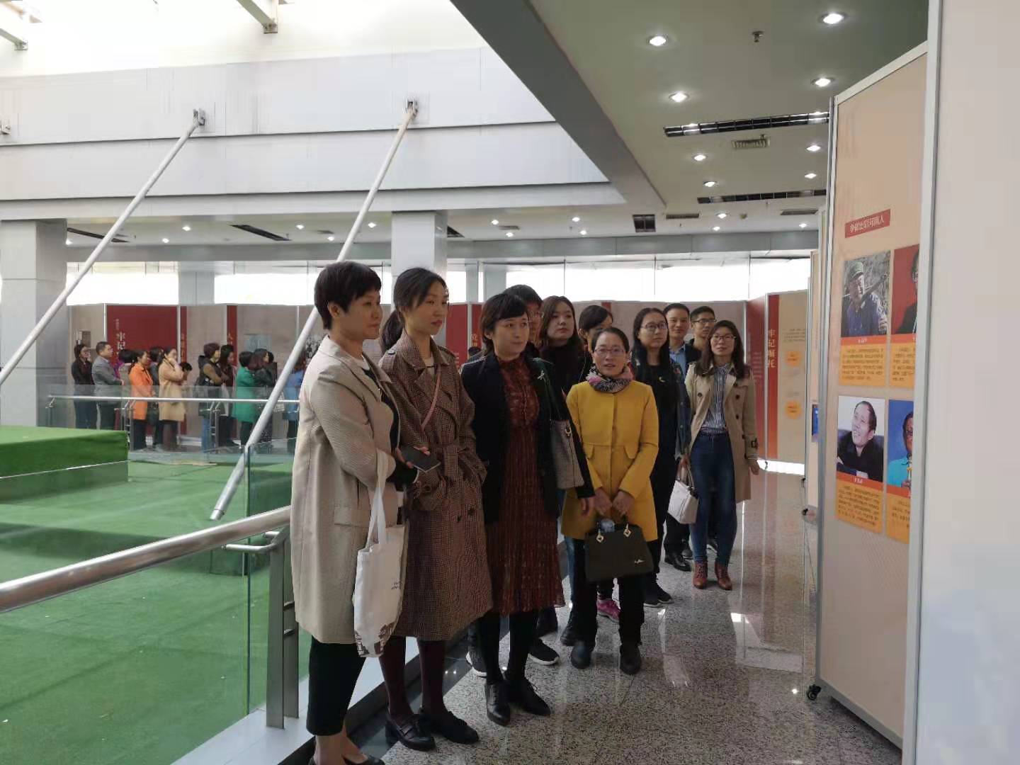 ���ֶ�������ҳ��