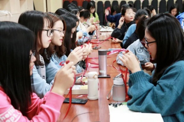 ���ֶ�������ҳ��