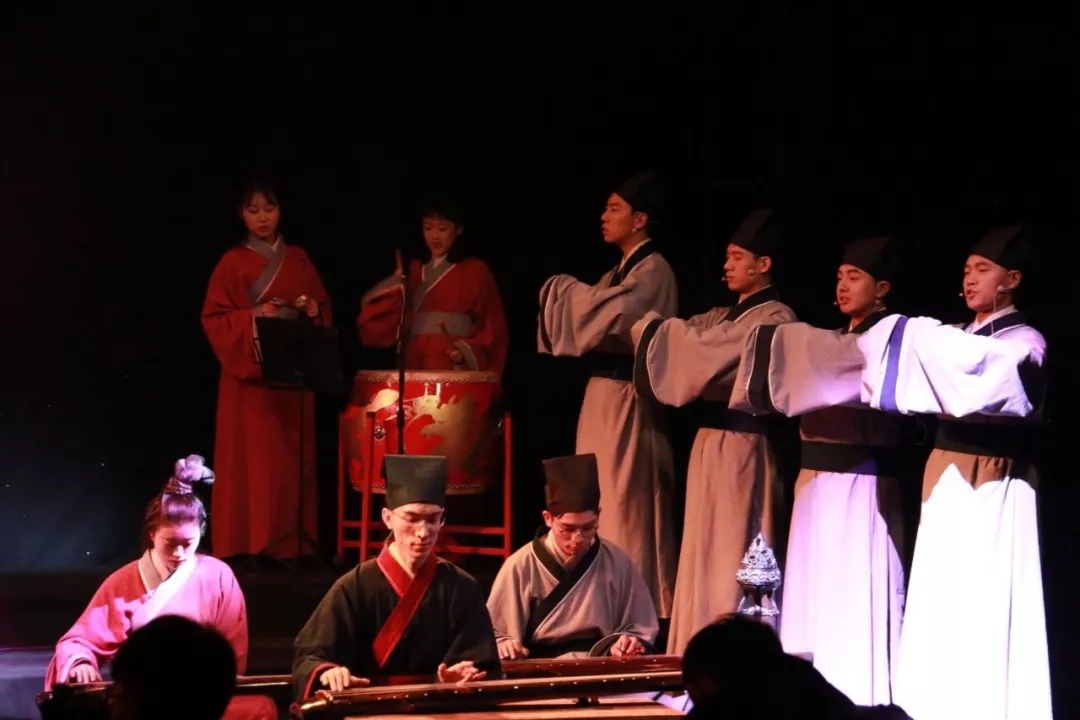 ���ֶ�������ҳ��