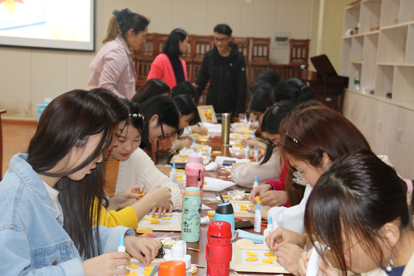 ���ֶ�������ҳ��