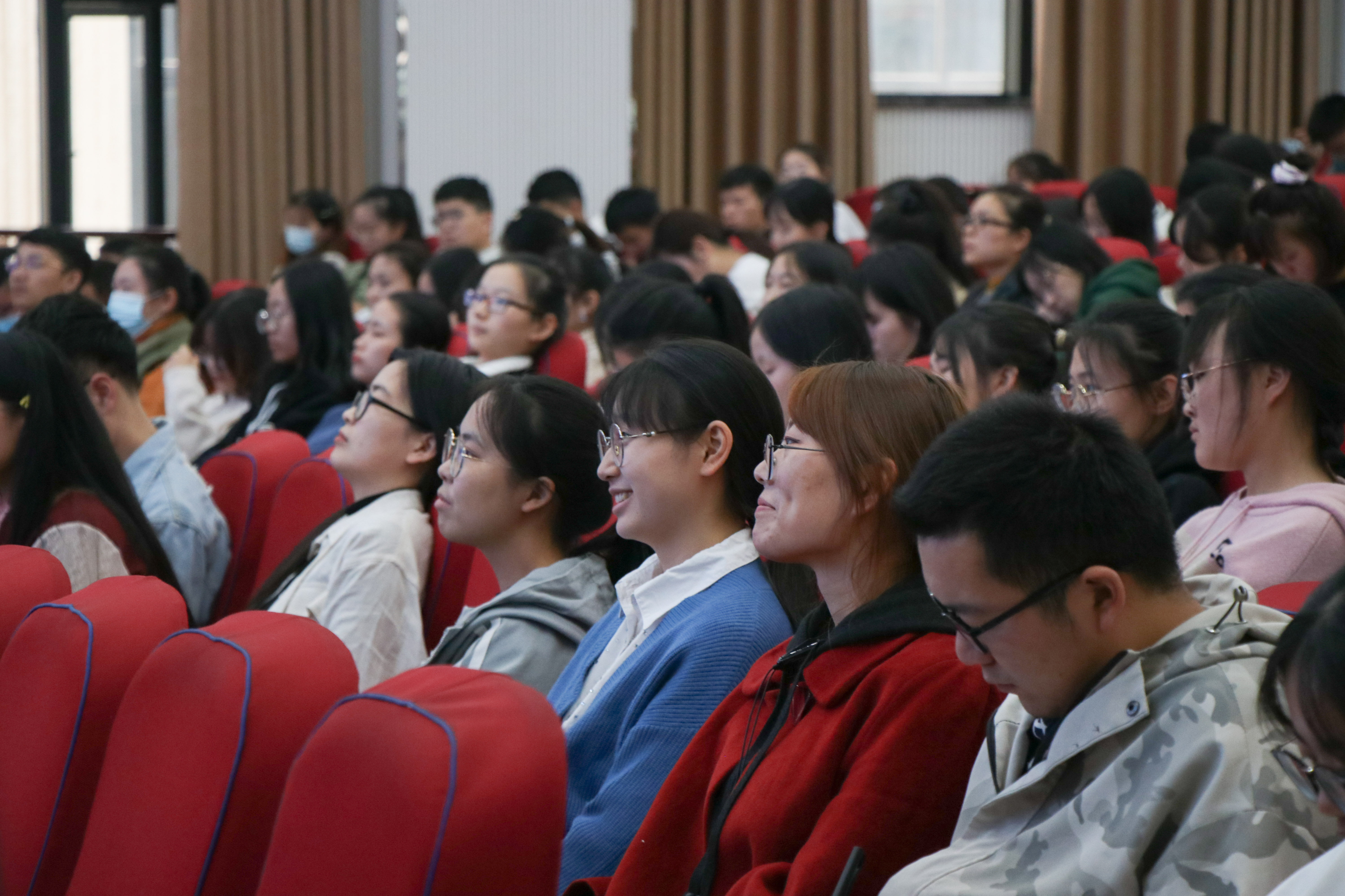 ���ֶ�������ҳ��