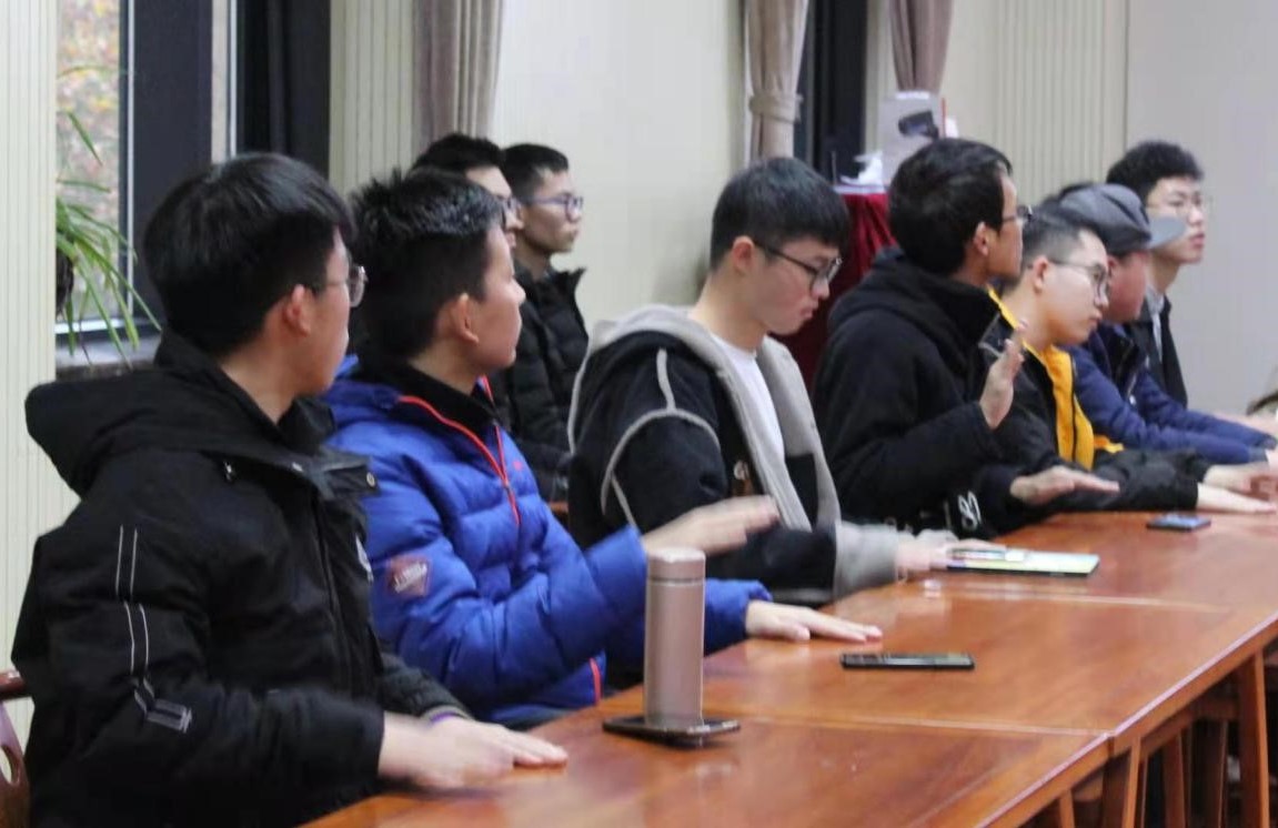 ���ֶ�������ҳ��