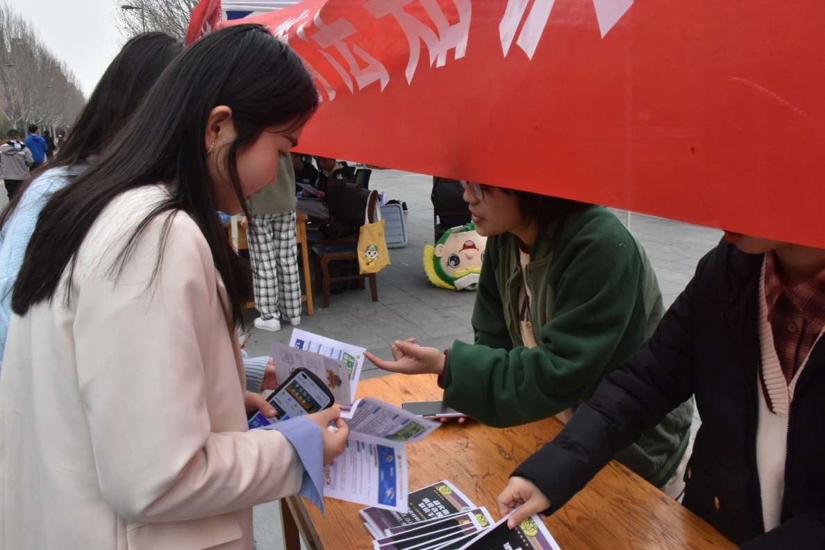 ���ֶ�������ҳ��