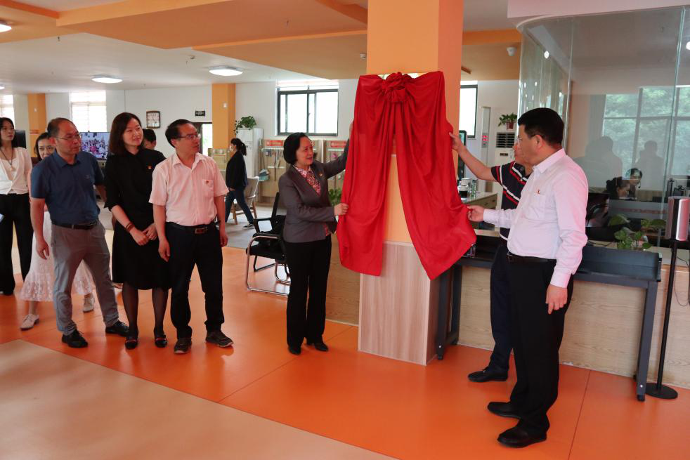 ���ֶ�������ҳ��