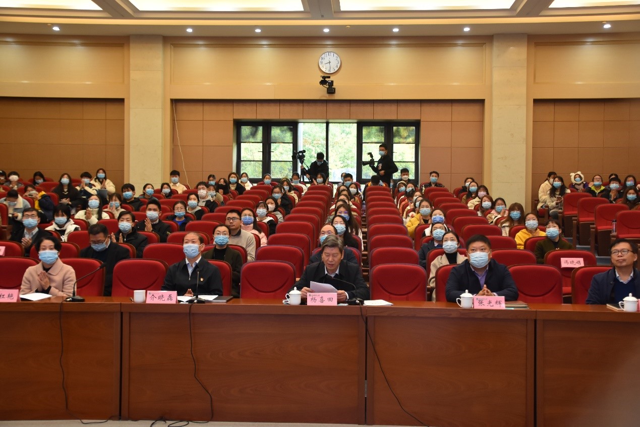 ���ֶ�������ҳ��