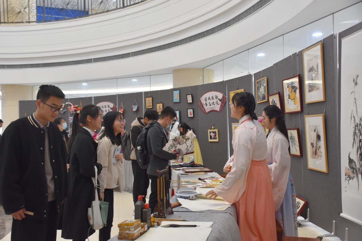 ���ֶ�������ҳ��