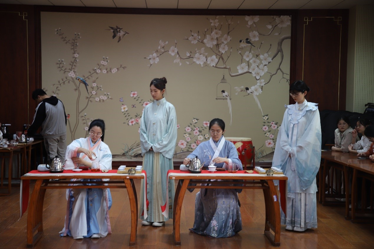 ���ֶ�������ҳ��